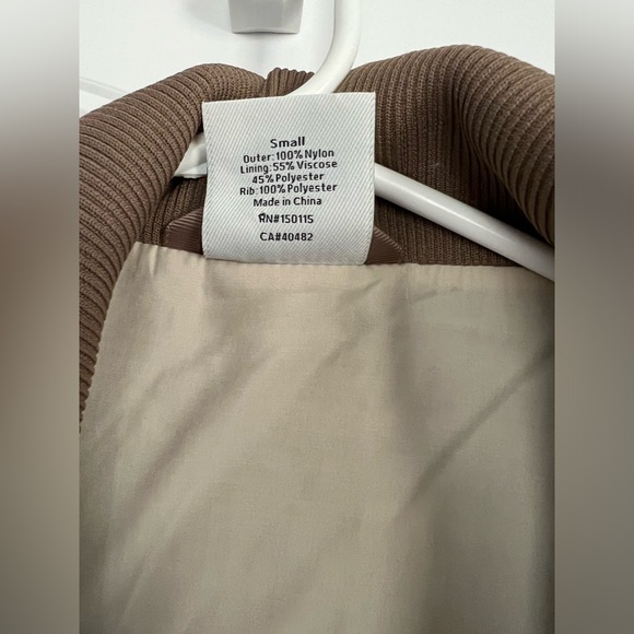 Varley Alison jacket in taupe stone size small - Picture 7 of 12